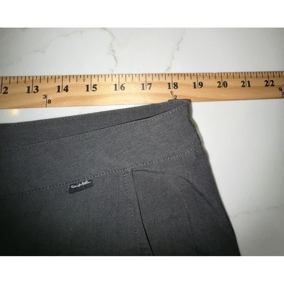 Travis Mathew Shorts Mens Size 36x11 Gray Golf Casual Chino Stretch - Picture 4 of 8